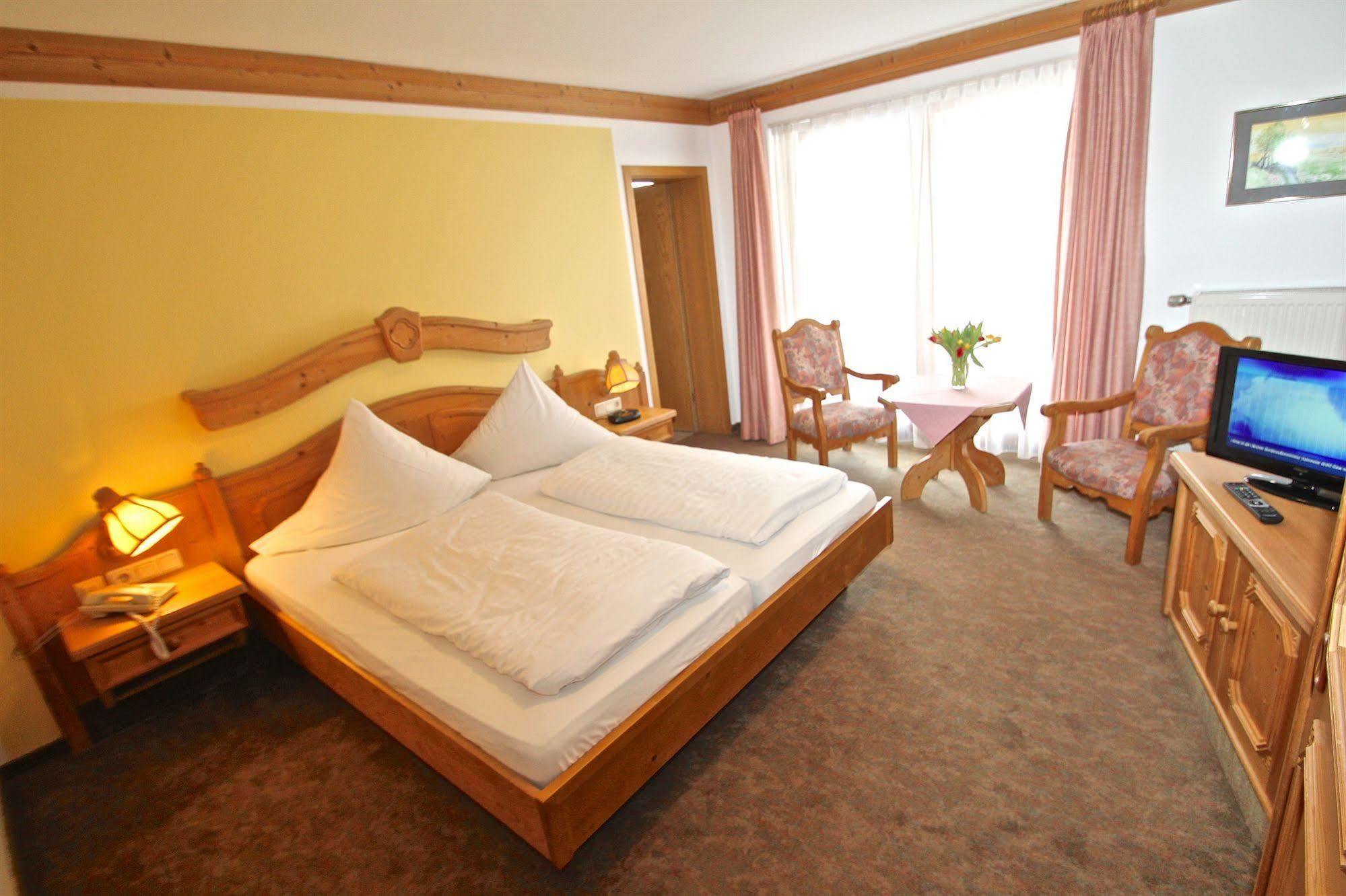 Alpenhotel Weiherbach Berchtesgaden Hallenbad Und Sauna المظهر الخارجي الصورة