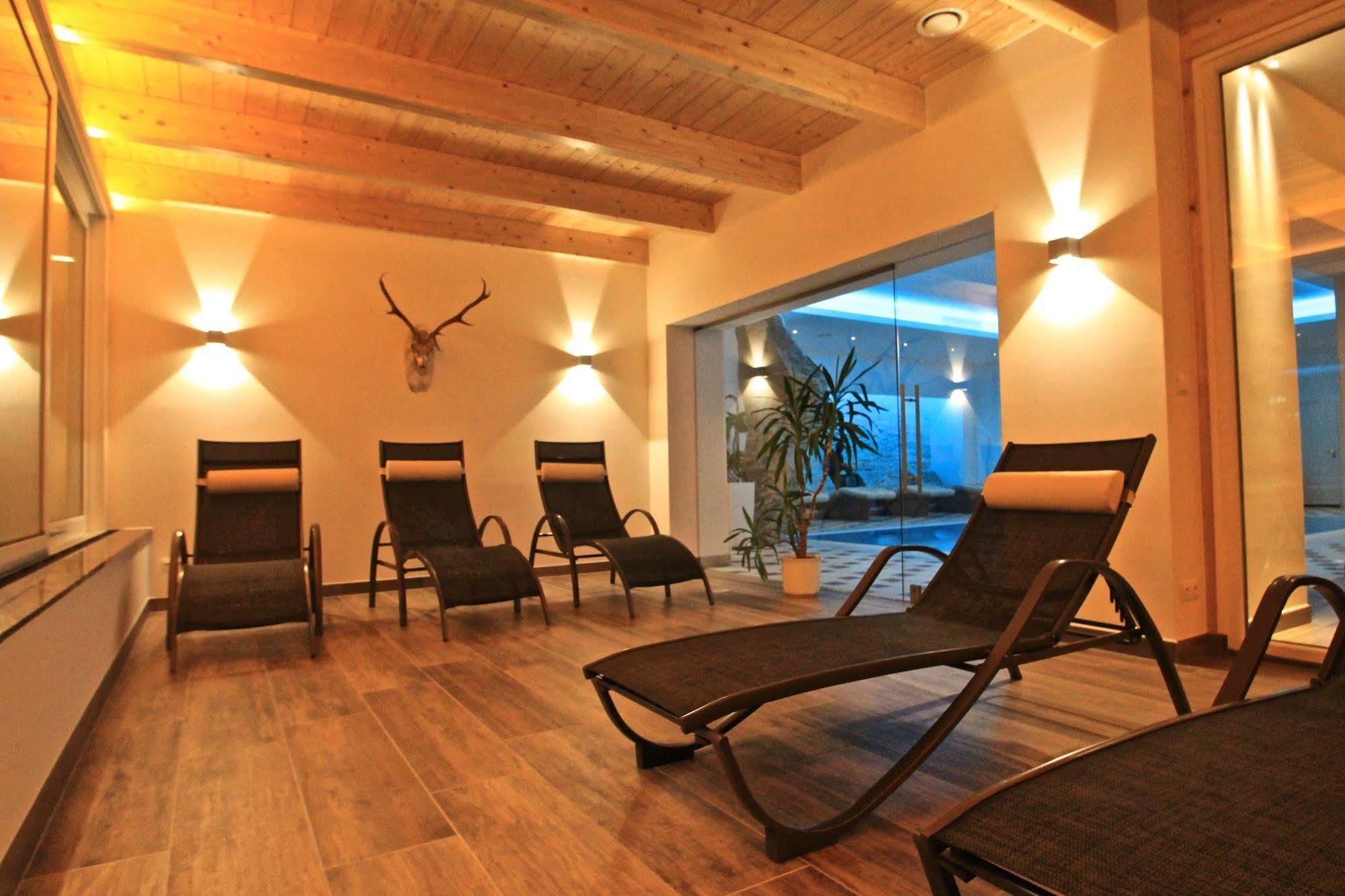 Alpenhotel Weiherbach Berchtesgaden Hallenbad Und Sauna المظهر الخارجي الصورة