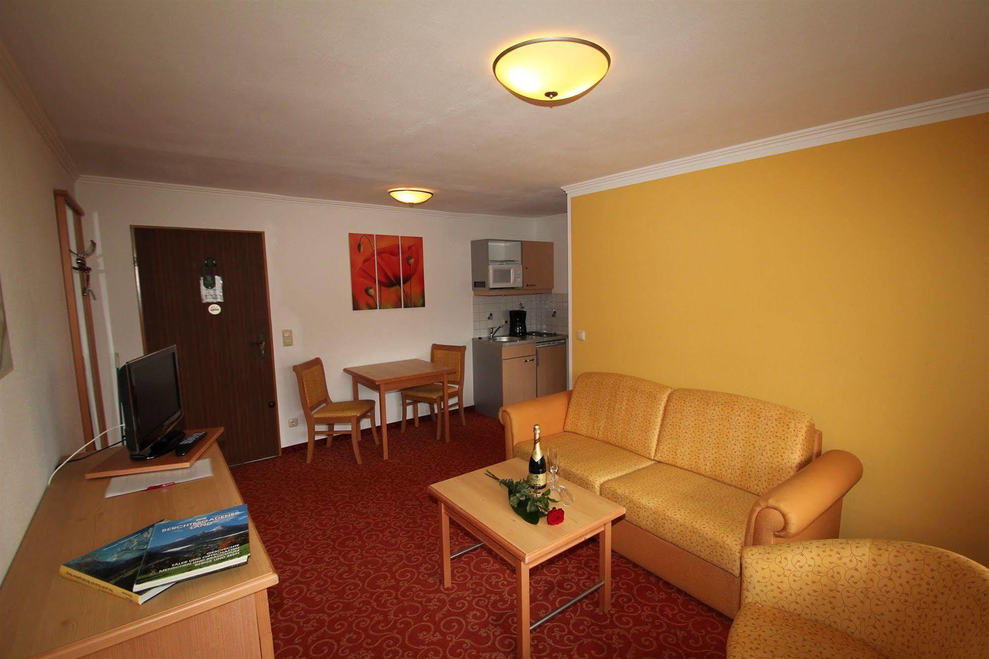 Alpenhotel Weiherbach Berchtesgaden Hallenbad Und Sauna المظهر الخارجي الصورة